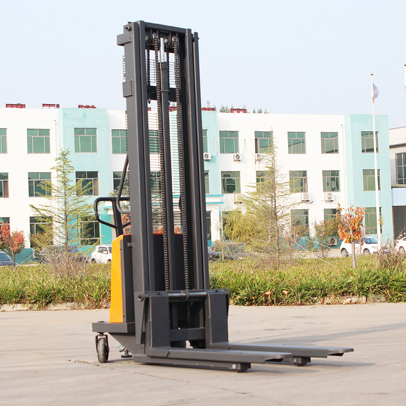 Apiladores eléctricos