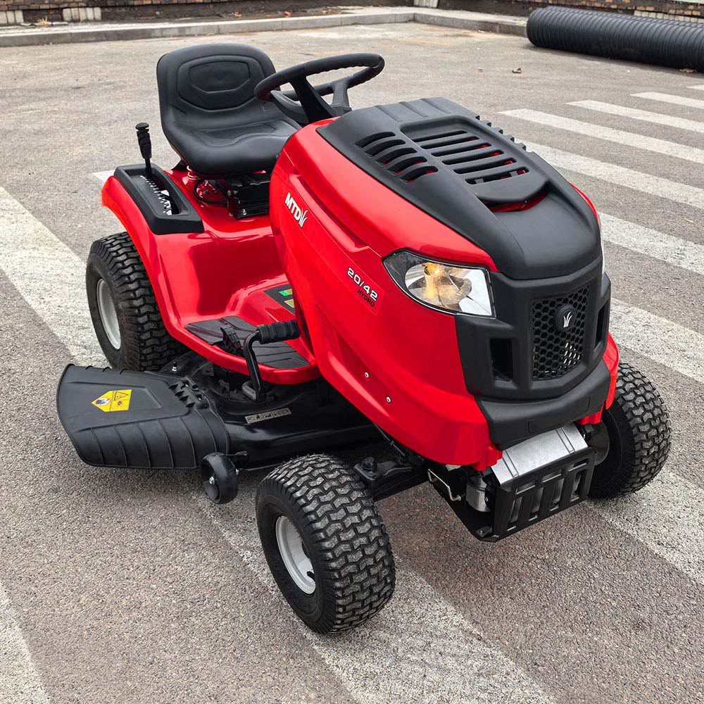 Cortadora de césped con asiento