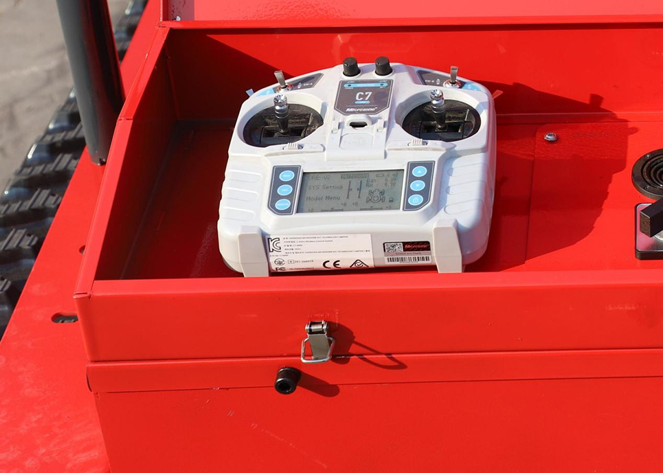 Cortadora de césped con control remoto