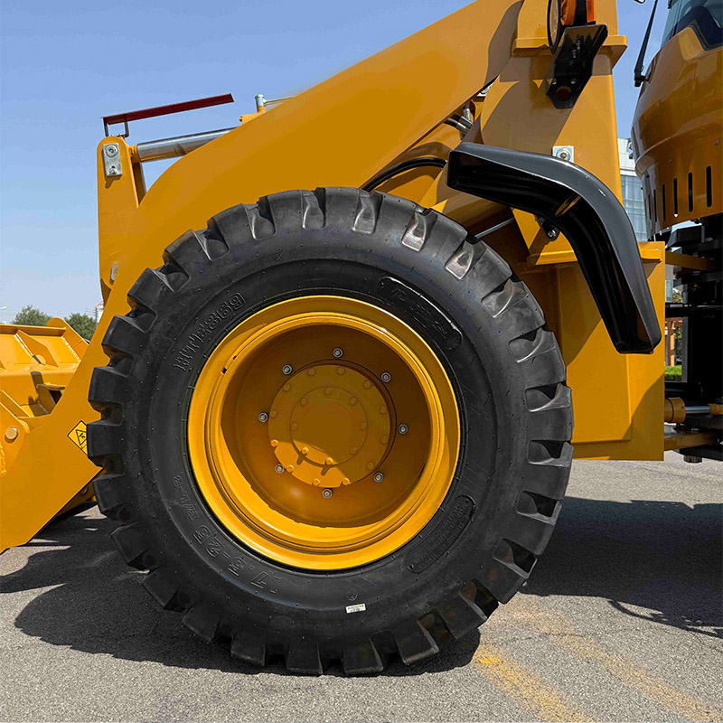 Cargador todoterreno.jpg Cargador todoterreno.jpg