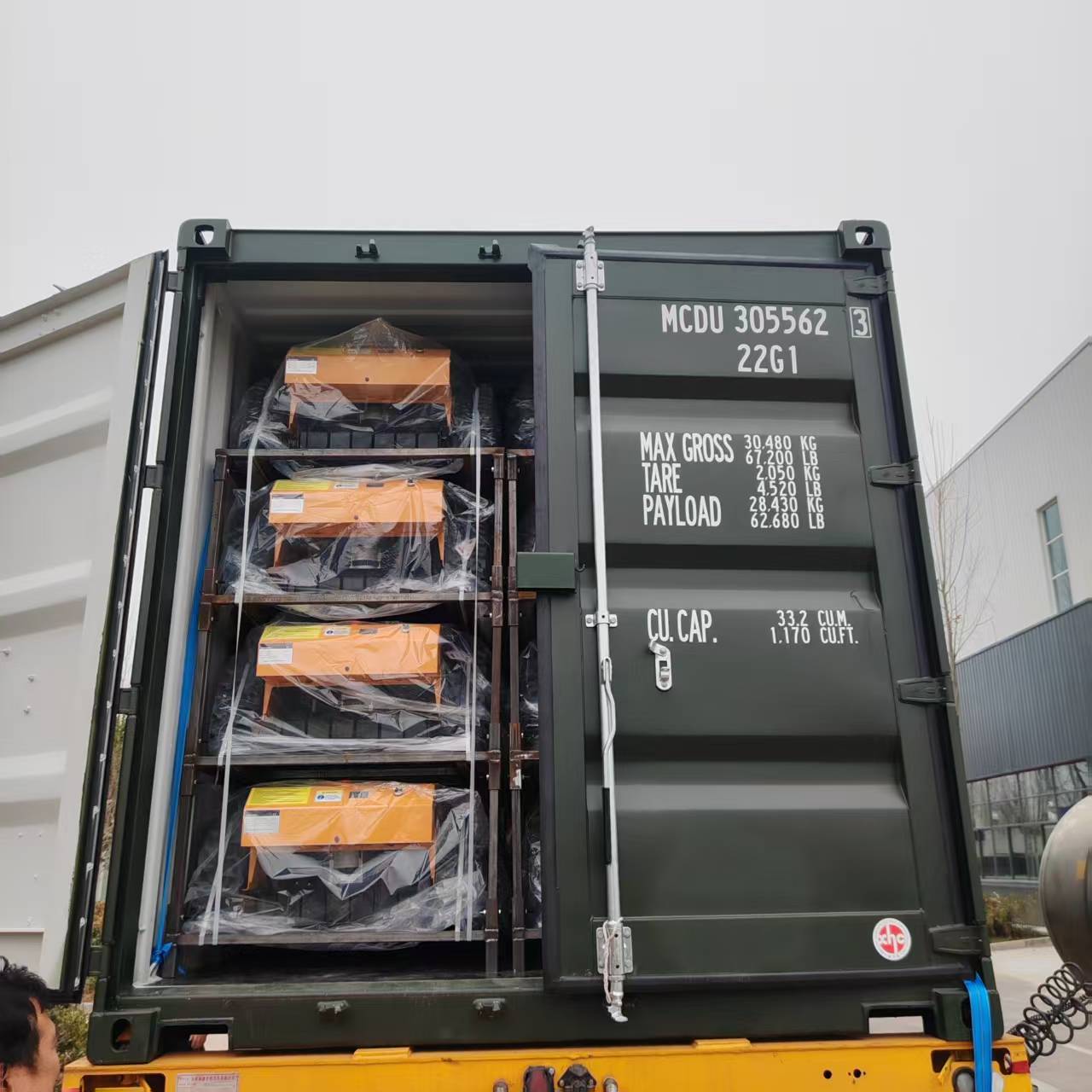 Cortadoras de césped en stock en almacenes europeos de ultramar Cortadoras de césped en stock en almacenes europeos de ultramar